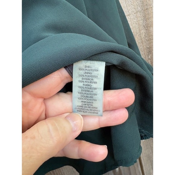 Calvin Klein Women's Emerald Green Ruffle Trim Long Sleeve Blouse Top - Picture 3 of 4